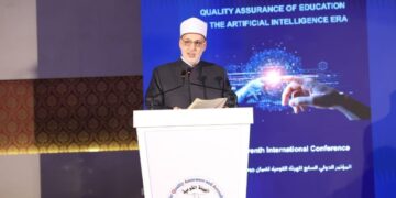 وكيل الأزهر يدعو إلى وضع ميثاق أخلاقي لاستخدام تطبيقات الذكاء الاصطناعي في مجال التعليم
