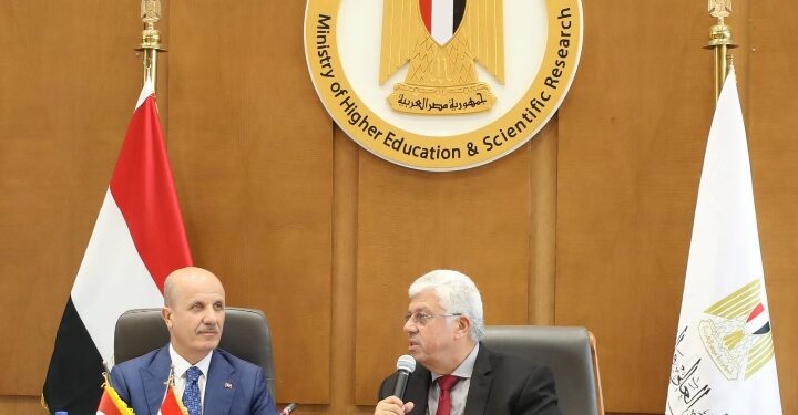 وزير التعليم العالى يعقد لقاءًا مُوسعًا مع رئيس مجلس التعليم العالي التركي لبحث التعاون المُشترك