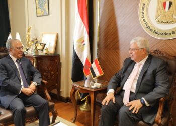 وزير التعليم العالي يستقبل سفير المغرب لبحث تعزيز العلاقات الأكاديمية والبحثية بين الجانبين