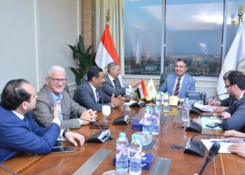 الدكتور شريف فاروق وزير التموين والتجارة الداخلية يلتقي بعدد من السادة أعضاء مجلسي النواب والشيوخ