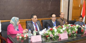 رئيس جــامعــة القاهرة : المؤتمر يتزامن مع إطلاق جامعة القاهرة استراتيجيتها للذكاء الاصطناعى في إطار رؤية مصر 2030م