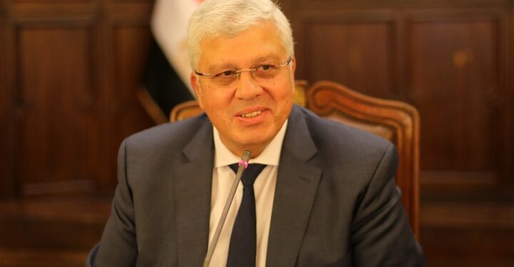 وزير التعليم العالى يعقد اجتماعًا (أونلاين) مع لجنة تحكيم برنامجGenZ 2024  أكبر مسابقة للأفكار الابتكارية في الجامعات والمعاهد البحثية المصرية