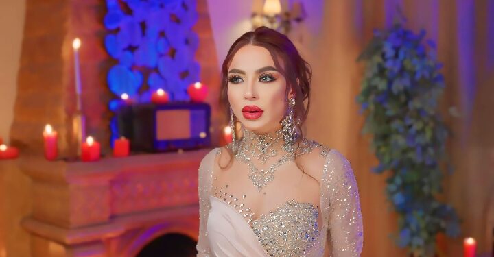 دوللي شاهين  تتخطى حاجز ربع  مليون مشاهدة علي اليوتيوب بأغنية “انا الحاجة الحلوة”