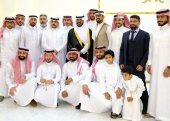 الغزال وسادة الهاشم بالاحساء يحتفلان بزواج الدكتور عقيل