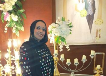 صحفية شابة تطلق حملة للزواج من خلال السوشيال ميديا