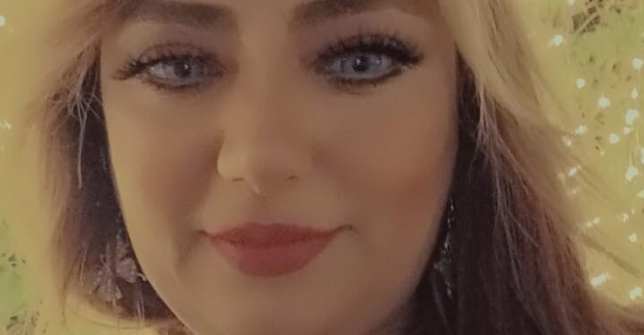 إطلالة رائعة لخبيرة التجميل هند سعيد خلال حفل عيد ميلاد لينا الصافي