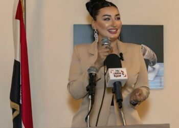 الإعلامية شيماء علام تحصل على تكريم مؤسسه رؤي عربية للفنون التشكيليه برعاية السعودية وفرنسا وروسيا