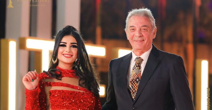 فاطمة الزهراء رمان تتألق ريد كاربت مع الفنان محمود حميدة