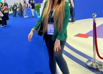 الأعلامية شذا شعبان تتالق فى الكونجرس العالمى للأعلام أبوظبي فى ضيافه الوزير رئيس المكتب الوطنى للأعلام الأماراتى باطلاله ساحرة