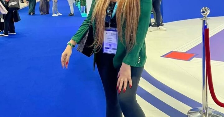 الأعلامية شذا شعبان تتالق فى الكونجرس العالمى للأعلام أبوظبي فى ضيافه الوزير رئيس المكتب الوطنى للأعلام الأماراتى باطلاله ساحرة