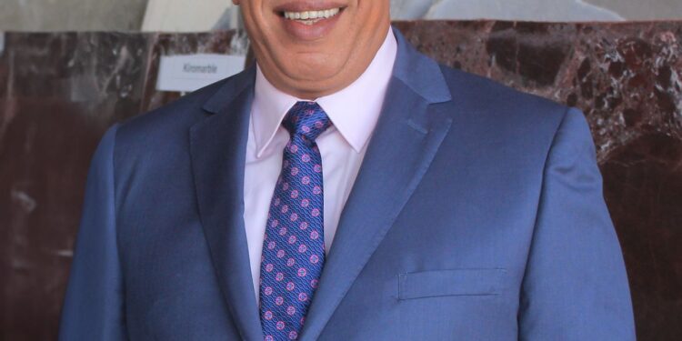 أشرف عوض رئيس مجلس إدارة مجموعة “أفا مينا”: حريصون على تنفيذ مشرورع أورو العبور بأعلى معايير الجودة