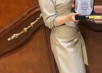 نور محمد.. رحلة تألق وتميز في عالم الإعلام