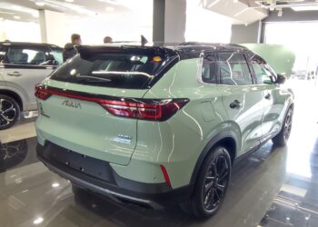 مصر حلوان للسيارات تقدم سياراتها “آيلوس هيوج –AEOLUS HUGE”  خلال مؤتمر صحفي