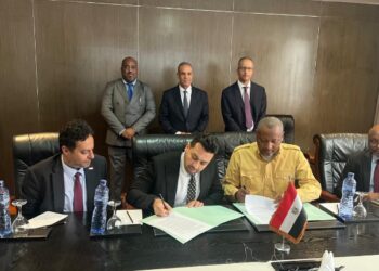 حسام مهدي يوقع عقد إنشاء مصنع للمواد الغذائية بالكونجو لتعزيز التعاون الاقتصادي بين مصر وأفريقيا