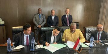 حسام مهدي يوقع عقد إنشاء مصنع للمواد الغذائية بالكونجو لتعزيز التعاون الاقتصادي بين مصر وأفريقيا