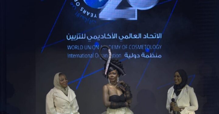 جمال بلا حدود والحياة تستمر”: رسالة أمل ودعم لمرضى السرطان في الملتقى التجميلي العاشر بدبي