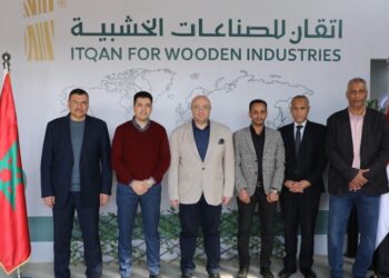 محافظ بني سويف يزور مصنع إتقان للصناعات الخشبية: نموذج للاستثمار المغربي على أرض مصرية