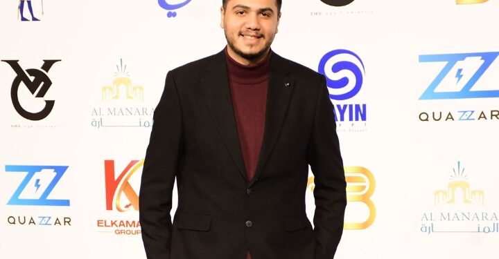 عمر محمد رياض يحصل علي جائزه افضل ممثل وجه جديد دراما في The Best