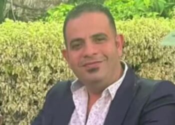 شكر وتقدير لأفضل شخصية عام ٢٠٢٤ رجل الأعمال على خطاب