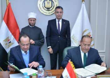 توقيع بروتوكول تعاون بين وزارة التموين ووزارة الأوقاف لتوريد السلع الأساسية