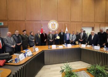 وزير التعليم العالي يترأس اجتماع المجلس الأعلى للتعليم التكنولوجي