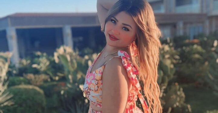 تكريم التوب موديل مايا ادم فى مؤتمر شخصيات لها بصمات وتبهر جمهورها وتتواصل تالقها