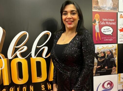 الأعلامية ايمان طاحون تبهر جمهورها على السوشيال ميديا باللون الأسود