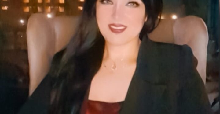 شكر وتقدير لأفضل شخصية عام ٢٠٢٤ الإعلامية شيرين سيف