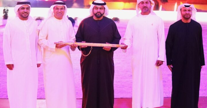 إنجاز قياسي جديد لمربط دبي في دولية الفجيرة لجمال الخيل العربي هاتريك ذهبي مرفوقا بسيف الفجيرة الذهبي ممشوقا