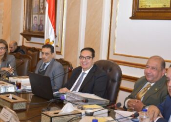 مجلس جامعة القاهرة يعتمد ترشيحات مجلس الجوائز لنيل جوائز الدولة بأنواعها المختلفة لعام 2024م