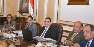 مجلس جامعة القاهرة يعتمد ترشيحات مجلس الجوائز لنيل جوائز الدولة بأنواعها المختلفة لعام 2024م