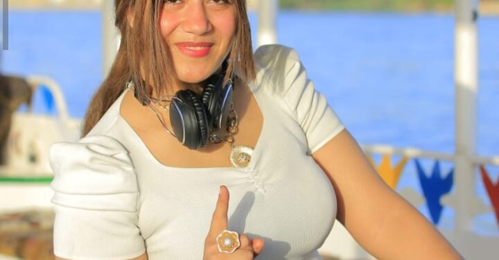 تصوير كليب مصر الغاليه للنجمه الصاعدة ساندرا صلاح