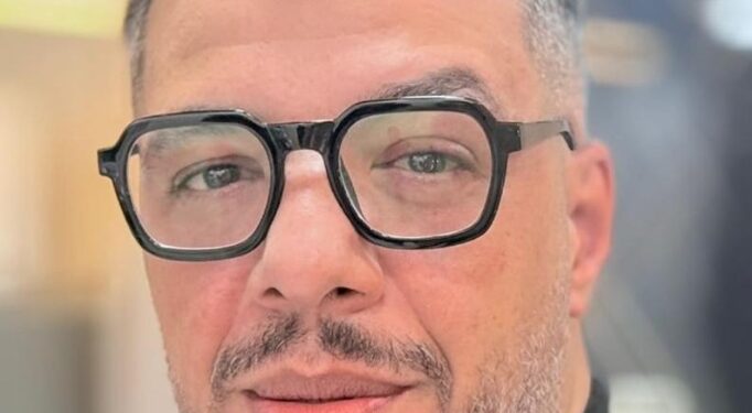 استقبال النقيب العام للعاملين بوسائل الإعلام للإعلامى الكبير الأستاذ محمد سامي