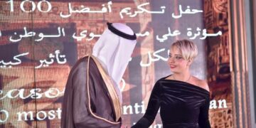 البلوجر روبى المنفلوطى تبدع وتتالق ويتم تكريمها فى مهرجان هرم الأبداع الدولى