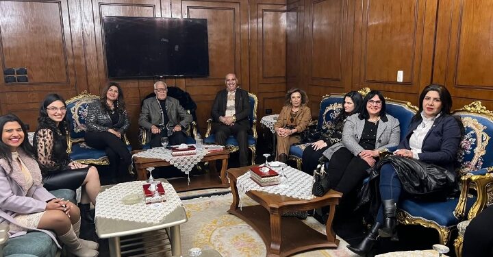 الصالون الثقافي لحنان يوسف يضيء شمعة العام الخامس وسط أجواء النيل