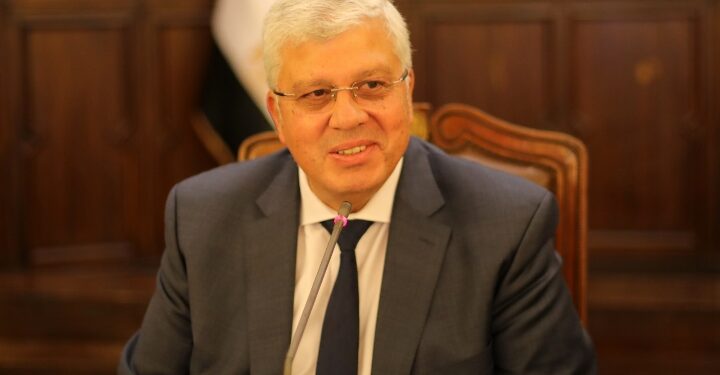 وزير التعليم العالي يعلن صدور عدة قرارات جمهورية بتعيين قيادات جامعية جديدة