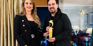 ملتقى التميز والإبداع العربي يكرم وائل جسار ويهدي الجائزة لجمهوره في الوطن العربي