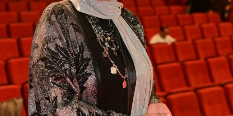 تهنئه بالمحبة والورود في ذكري ميلاد الإعلامية تليد مراد