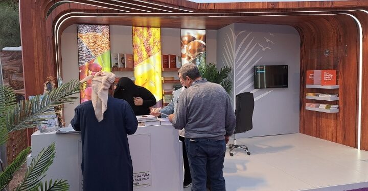 الإمارات.. جائزة خليفة الدولية لنخيل التمر والابتكار الزراعي تُشارك في مهرجان العين للتمور