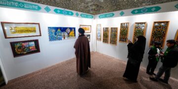 بمشاركة دولية معرض الفنون الإسلامية يبهر زائريه في العراق