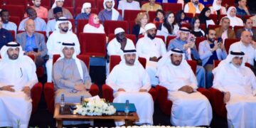 ضمن فعاليات مهرجان الشارقة للشعر العربي   شعراء ينشدون للحب والوطن والإنسان
