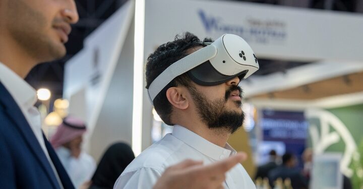 انطلاق مؤتمر ومعرض خدمات الحج والعمرة 2025 بجدة