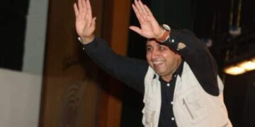 هو المسؤلين عن المسرح في وزارة الثقافة معندهومش غربال يشوفوا منه