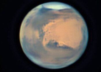 تقابل المريخ 2025 …  الخميس