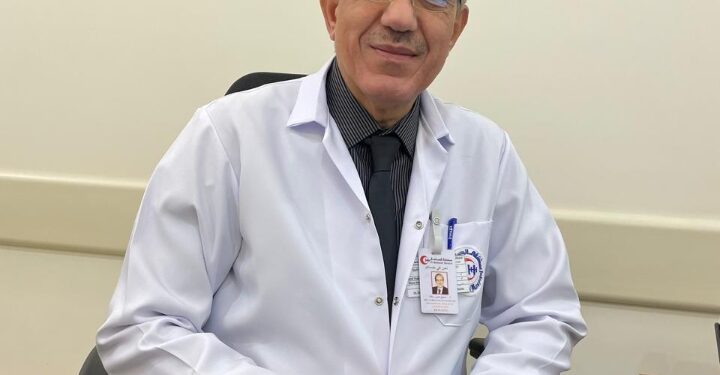 د.صبري زيادة استشاري جراحة العظام بمستشفيات الحمادي