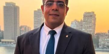 تهنئة الاستاذ حسام الدين محمود كأفضل شخصية لعام ٢٠٢٤