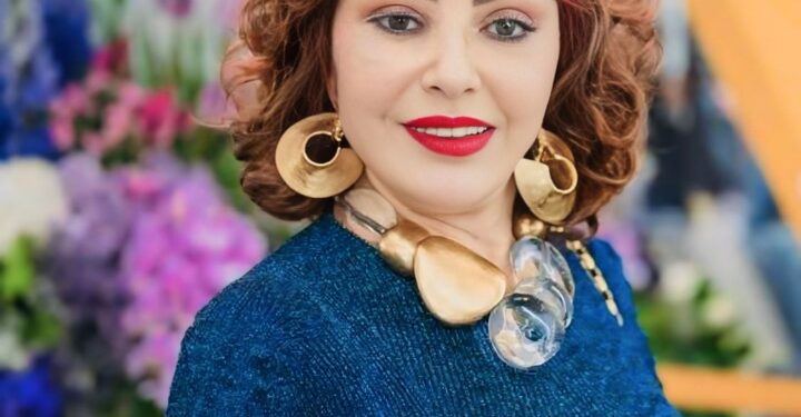 نجمة مصر الاولي تخطف الأنظار خلال حضورها حفل ” Joy Awards ”  بالرياض