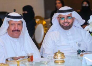 أدباء: “ذي المجاز الشعريِّ” أثبت حضوره وبات علامةً فارقةً