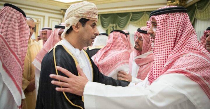 نائب أمير منطقة مكة المكرمة يستقبل المعزين في وفاة أخيه الأمير عبدالعزيز بن مشعل يرحمه الله