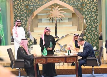 بحضور السفير الدهاس السفير دياب اللوح يوقع برتوكول استلام حصة فلسطين من لحوم الهدي والأضاحي من المملكة العربية السعودية عن موسم حج عام ١٤٤٥ هـ / ٢٠٢٤